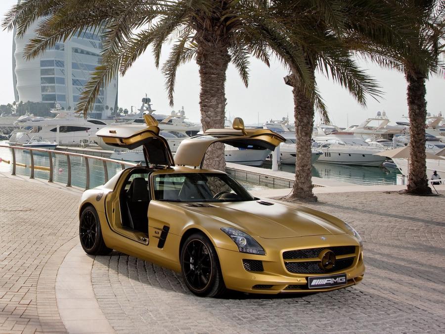  Mercedes-Benz SLS AMG Desert Gold 2010 года  (фото 23 из 29)